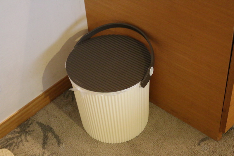 箱根翡翠の貸し出し品・おむつ用バケツ