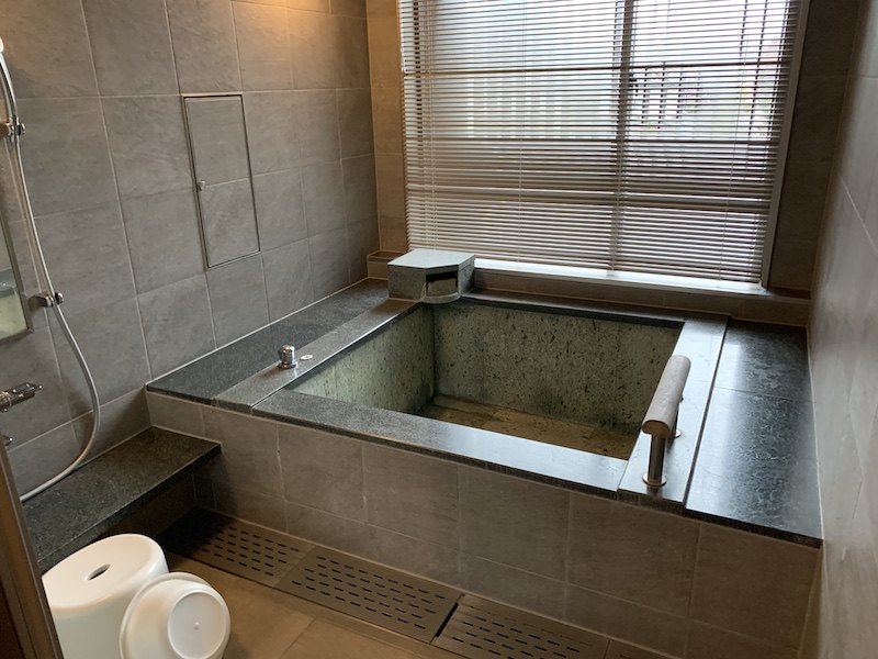 箱根翡翠の内風呂