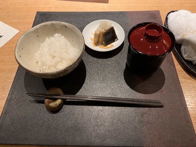 お食事