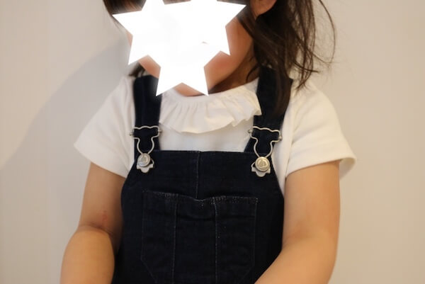 衿もとのアップ